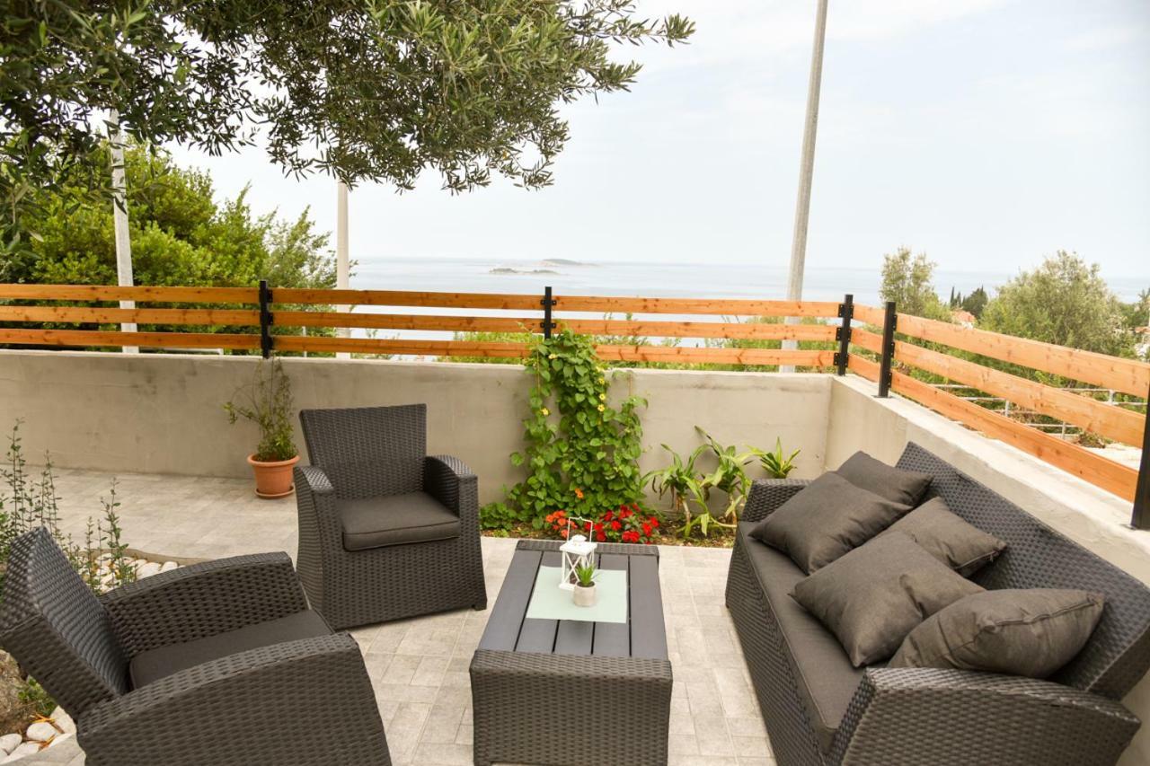 Apartment Eli - Sea View Млини Экстерьер фото